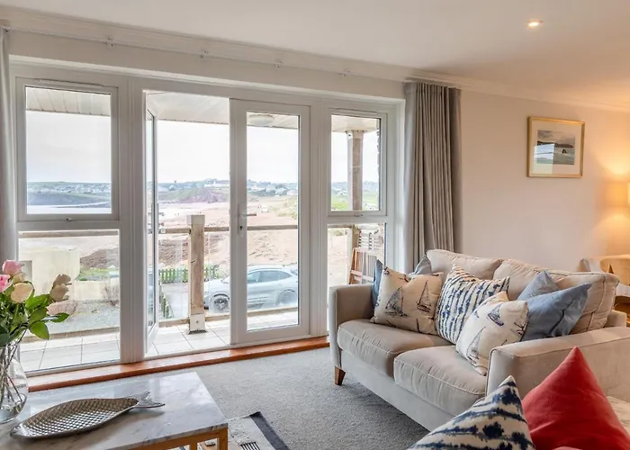 10 Thurlestone Rock