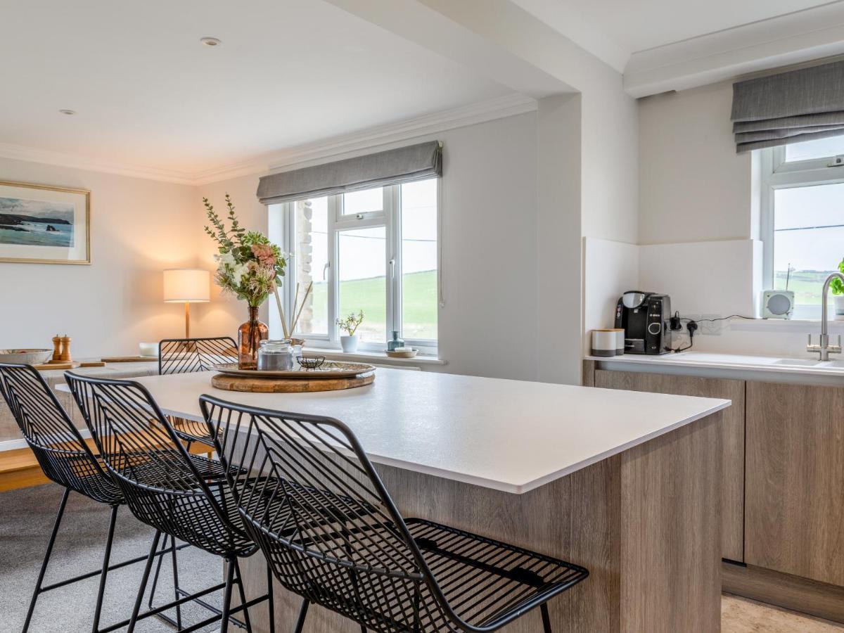 10 Thurlestone Rock Holiday home *